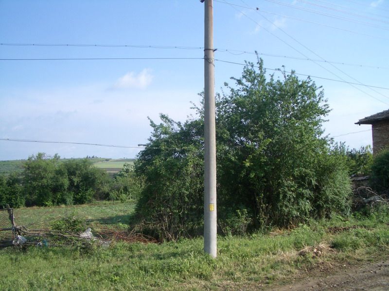Property photo 2 of 3