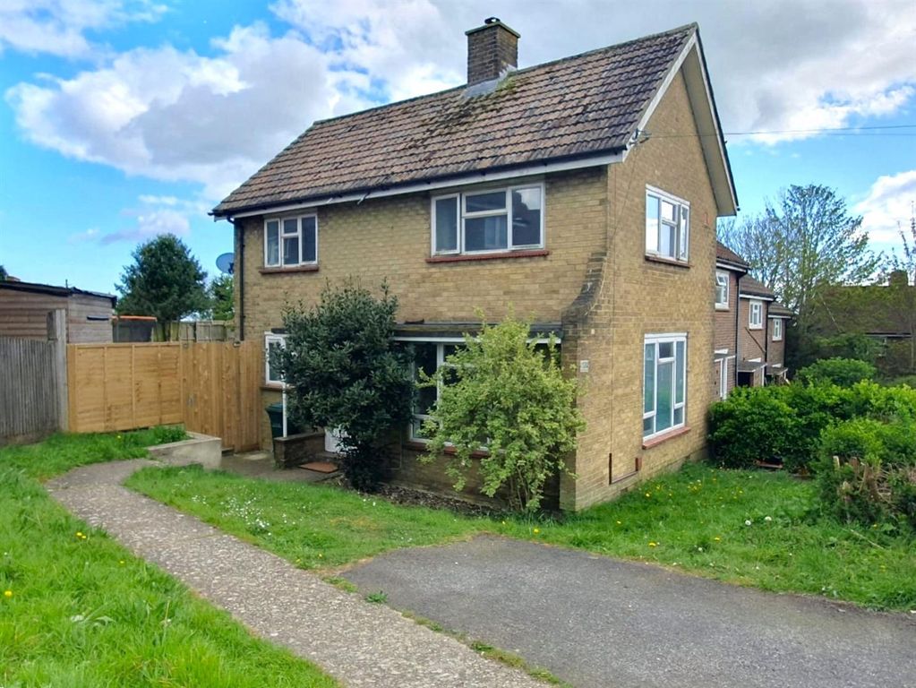 Property photo 1 of 12 External Front.Jpeg
