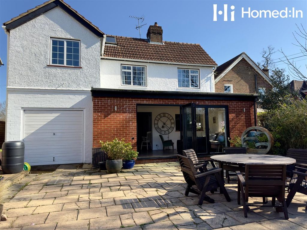 Property photo 1 of 31 Ezy Watermark_10-04-2025_01-07-49-9390Pm.Jpeg