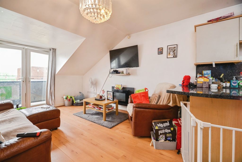 Property photo 2 of 16