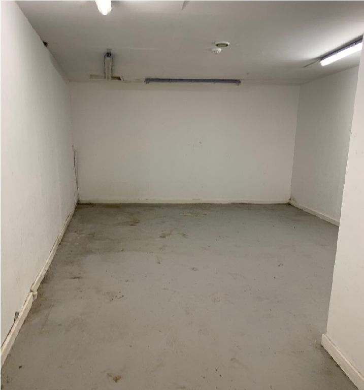 Property photo 3 of 3