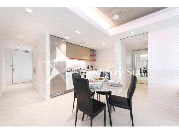 Property photo 3 of 11 Dining Area