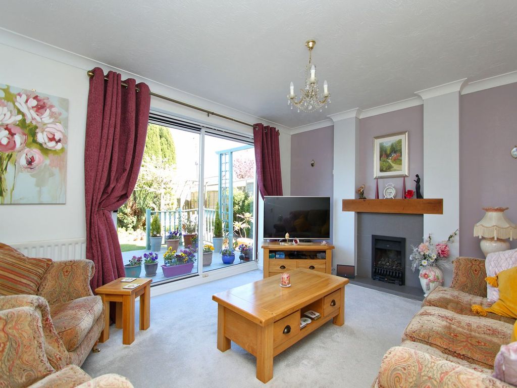 Property photo 3 of 19