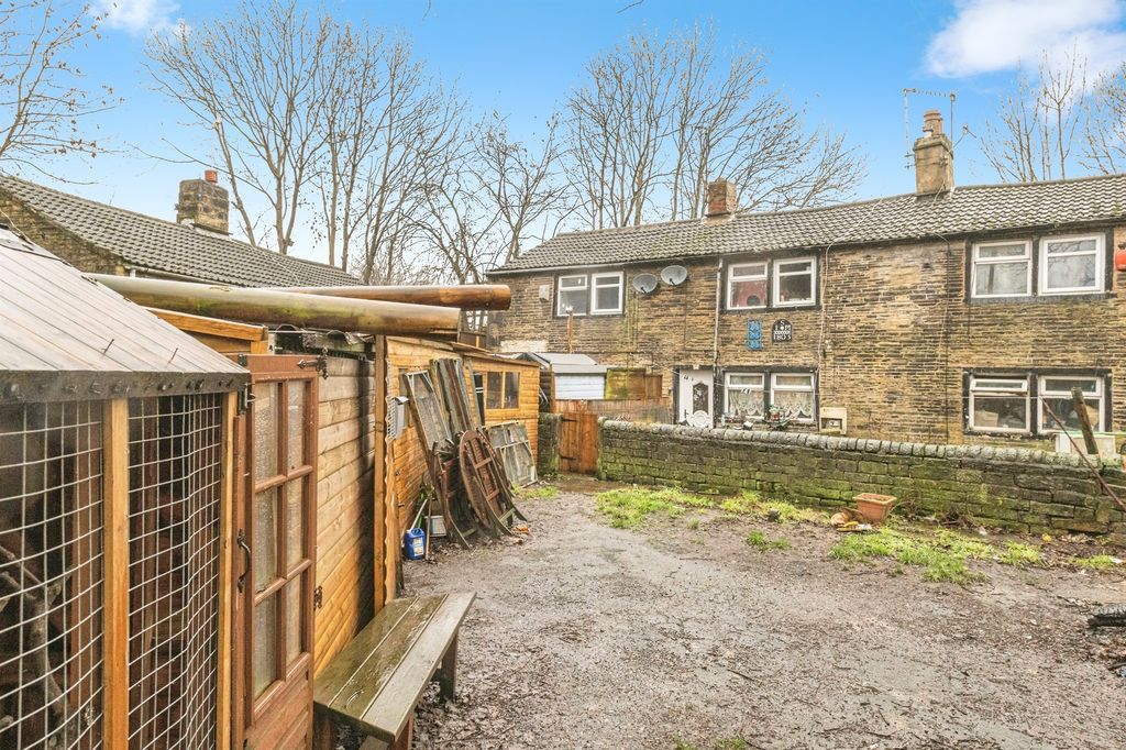 Property photo 3 of 7