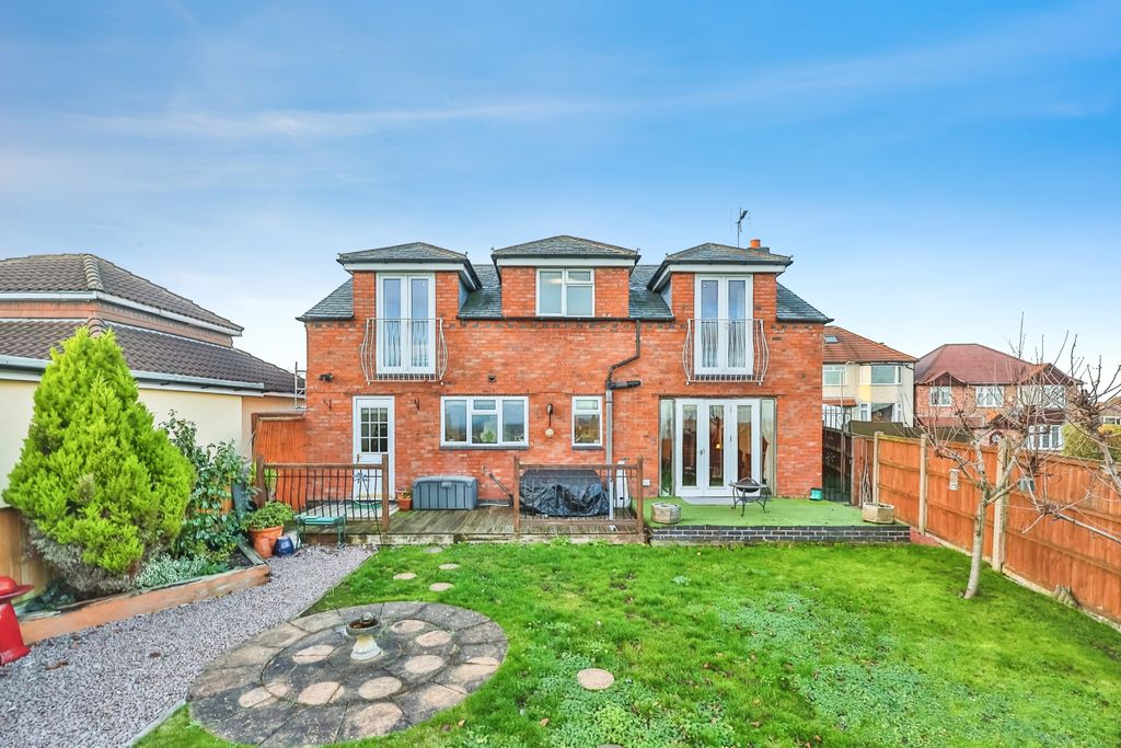 Property photo 1 of 15 Rear View