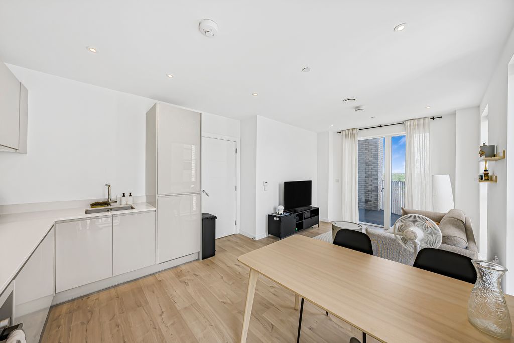 Property photo 2 of 15 1019253B0Ccf7F2549c4237Cb7c8147209534c62.Jpg