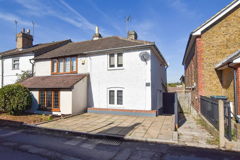 Property photo 1 of 14 Front.Jpg