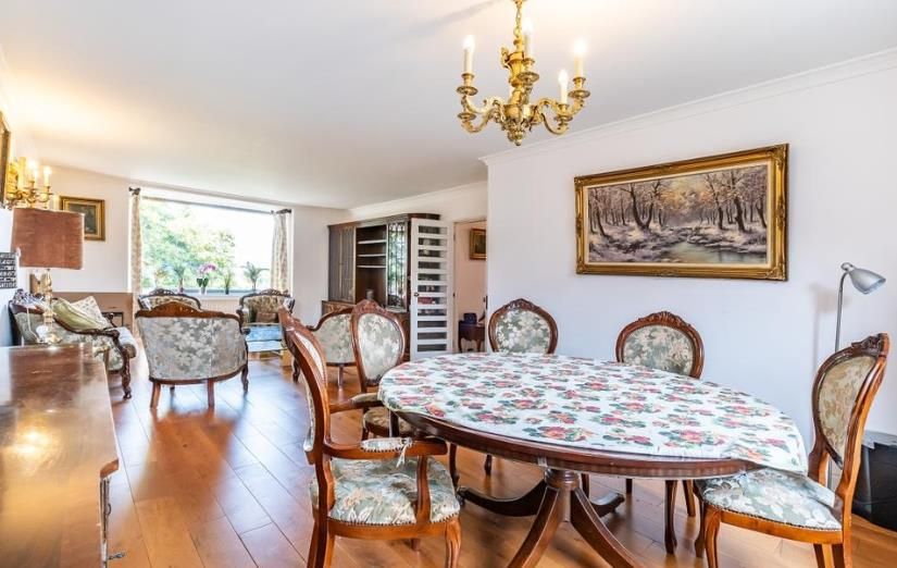 Property photo 2 of 7 8 Farnham House 1 03.10.Png