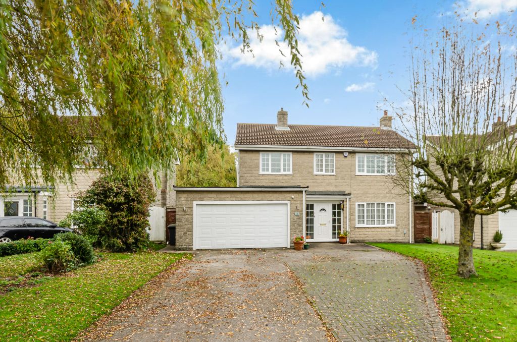 Property photo 1 of 33 Advert-04