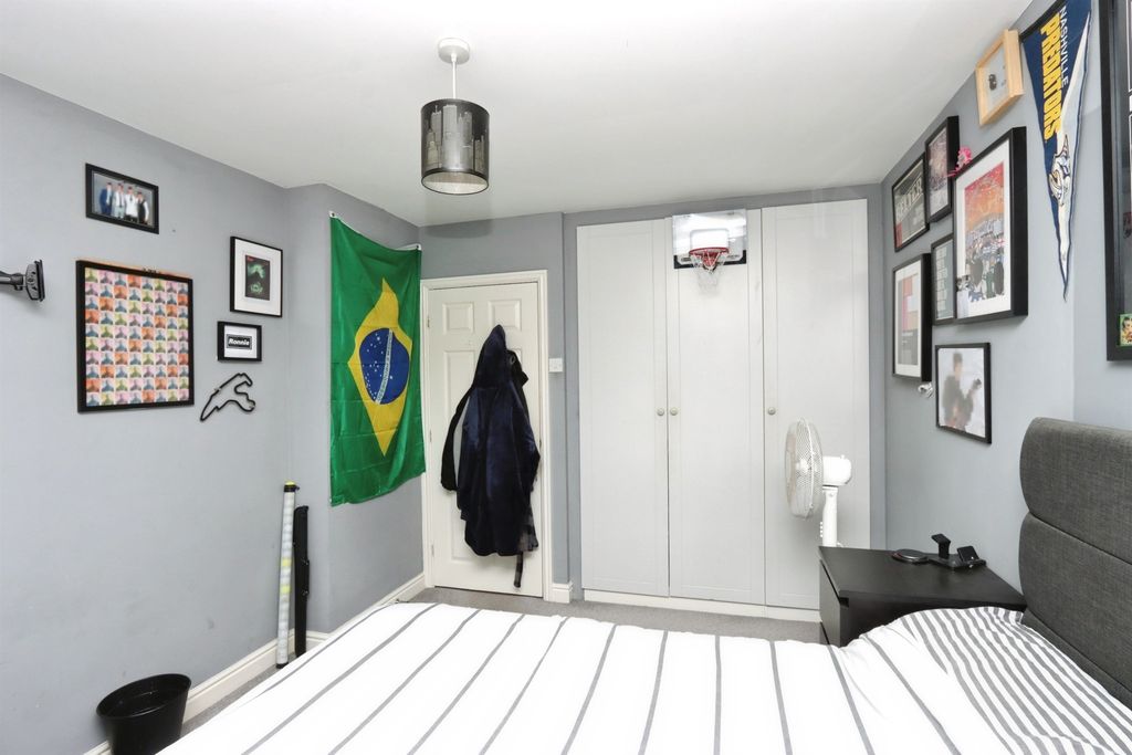 Additional image 8 of 4 bed detached house for saleToll House Mead, Mosborough, Sheffield S20