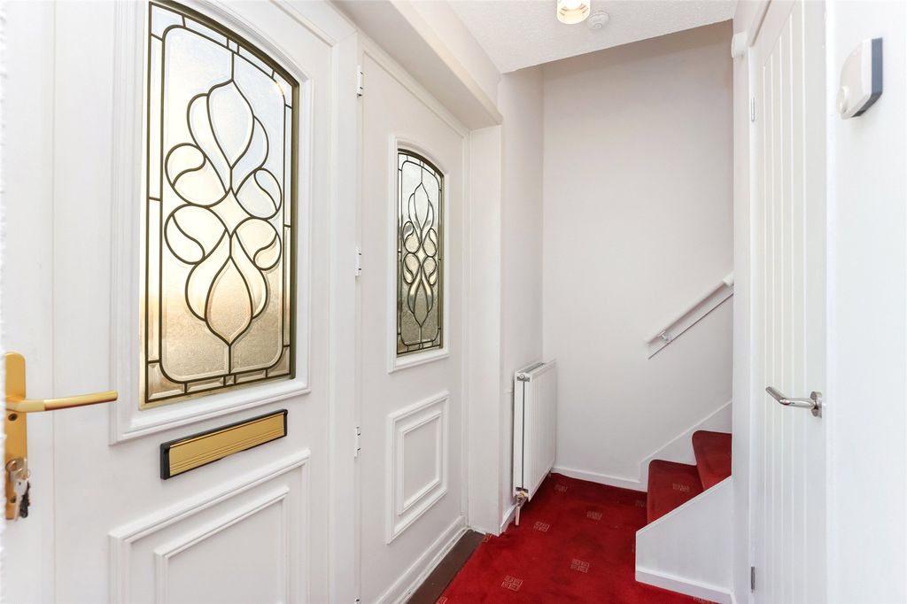 Property photo 2 of 26 Picture No. 02