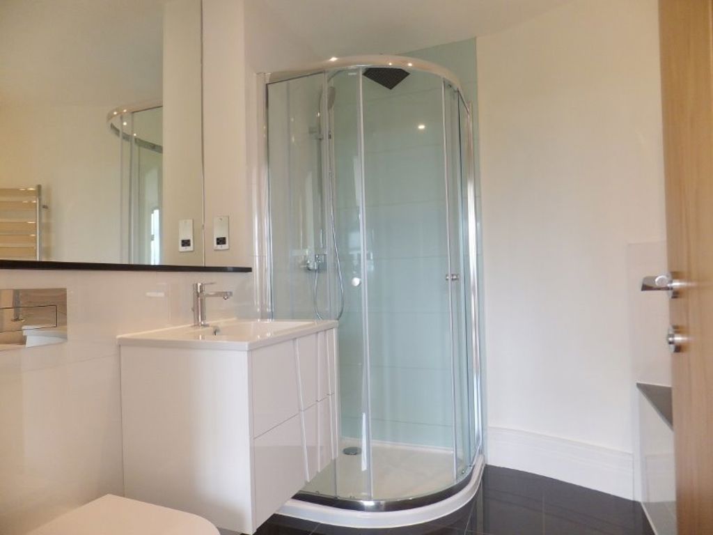 Additional image 8 of 2 bed flat to rentSouth Park, Sevenoaks TN13