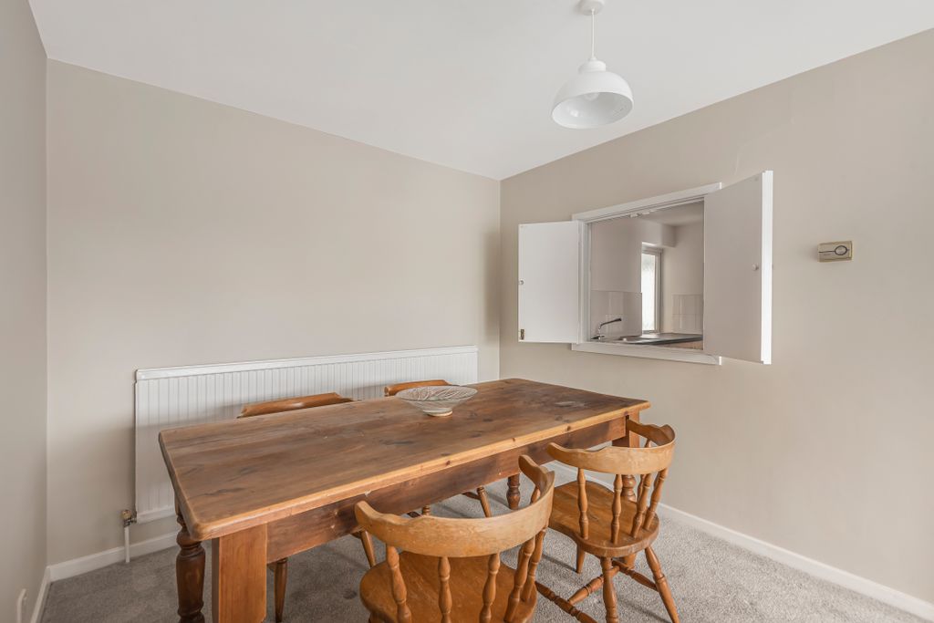 Property photo 2 of 9 Dining Area