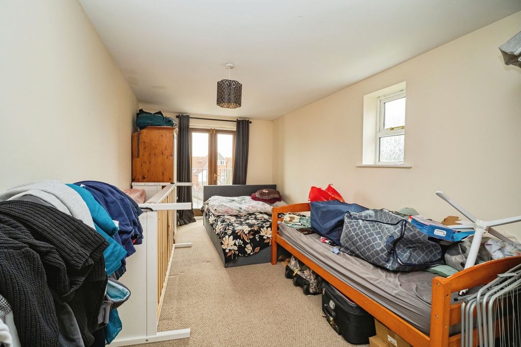 Property photo 3 of 13 Pbox-Img.Jpg