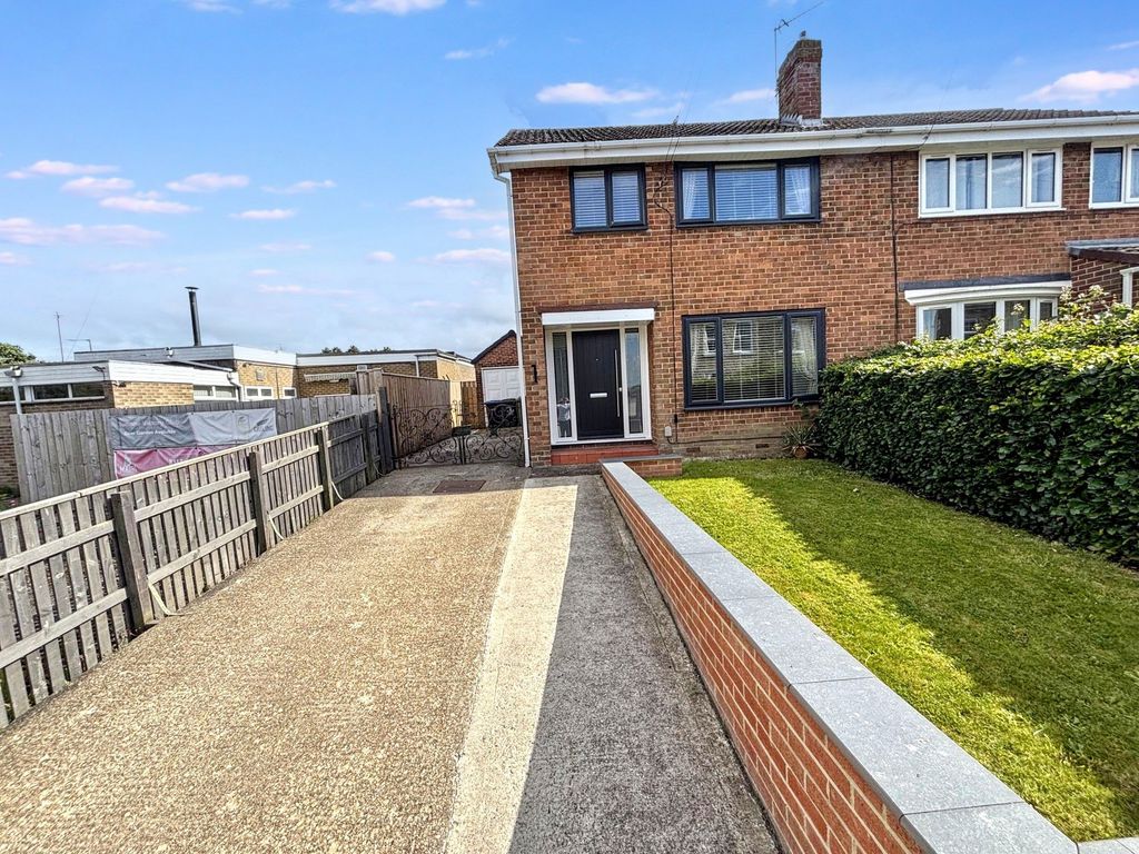 Property photo 1 of 27