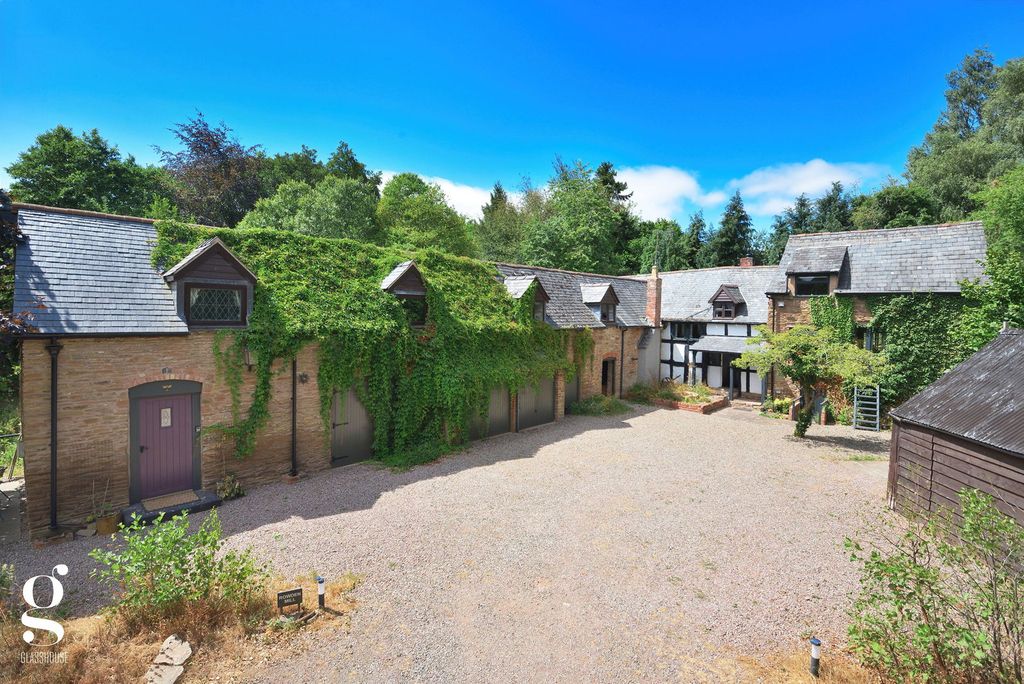 Property photo 1 of 33