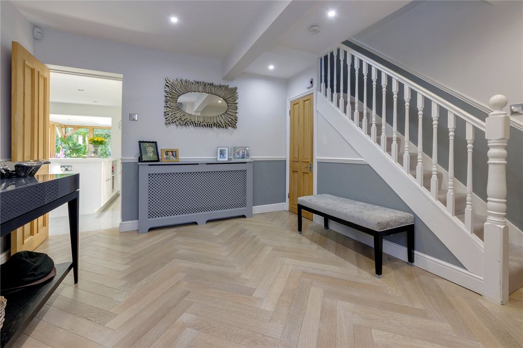 Property photo 2 of 17 Picture No. 13