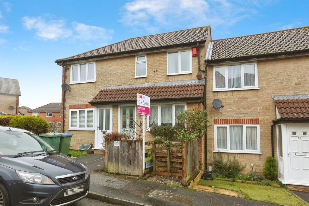 Property photo 1 of 16