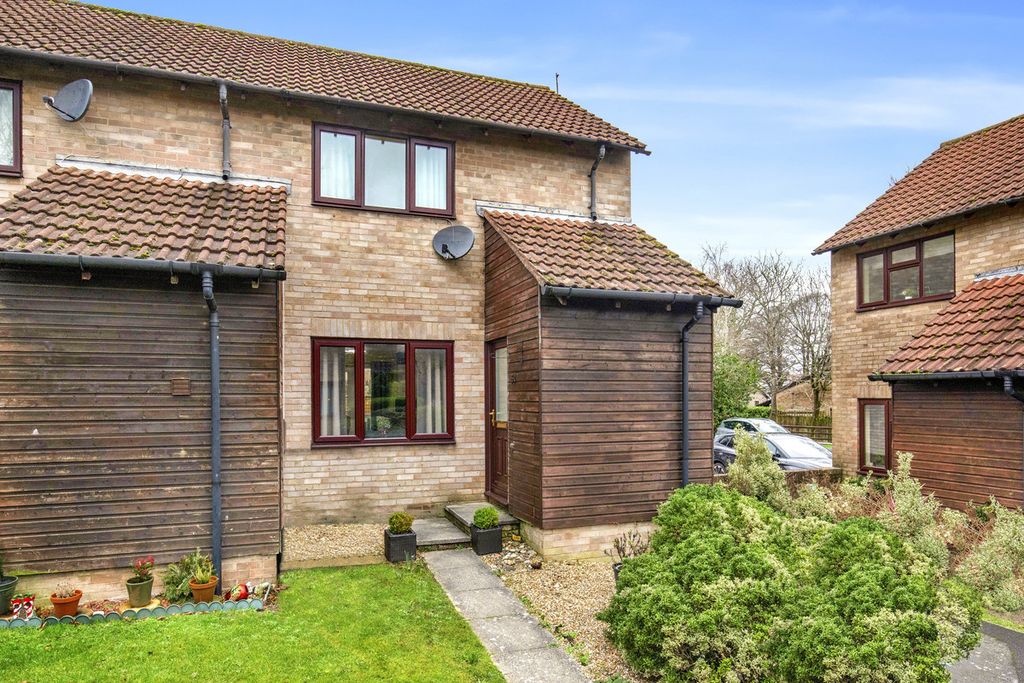 Property photo 1 of 22