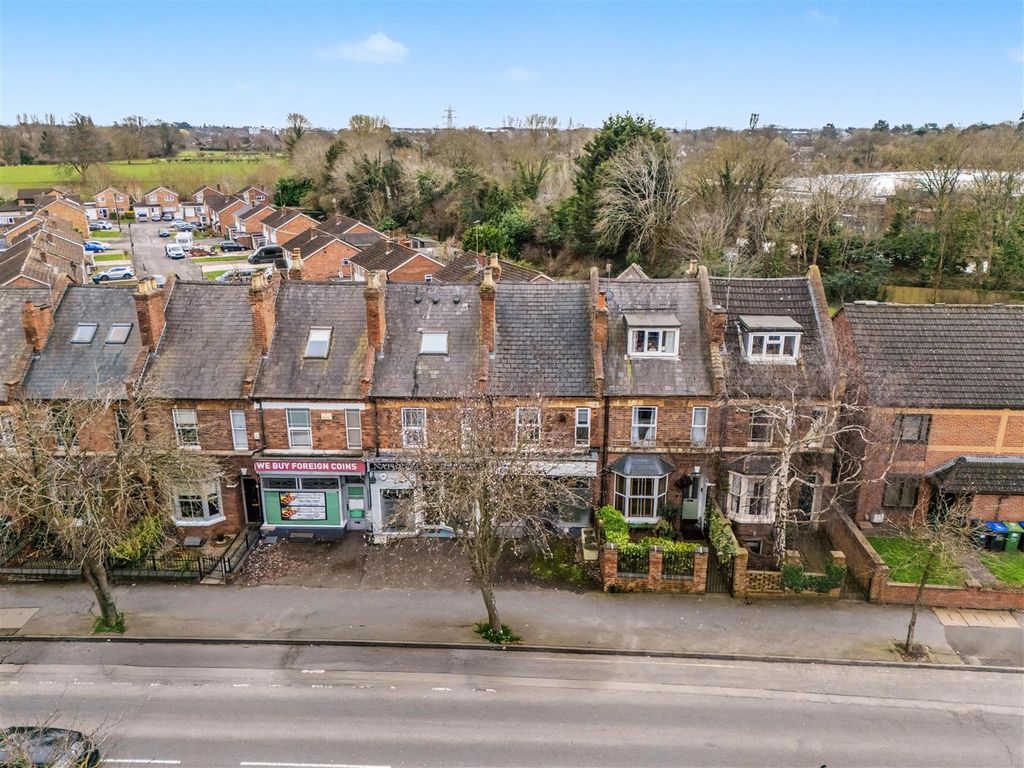 Property photo 3 of 10 Emscote_148 (1).Jpeg