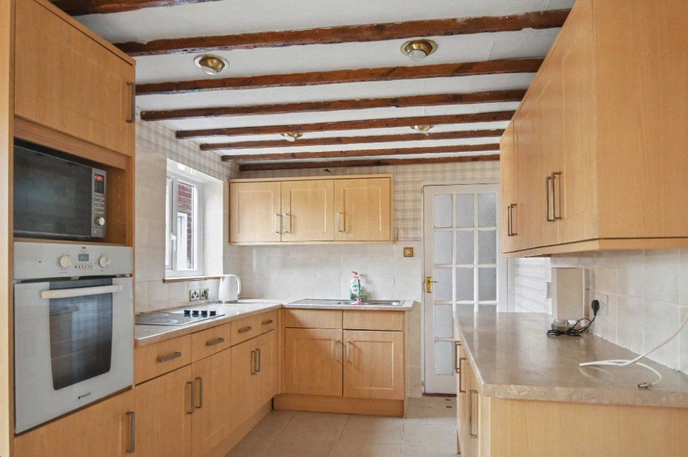 Property photo 2 of 9 2