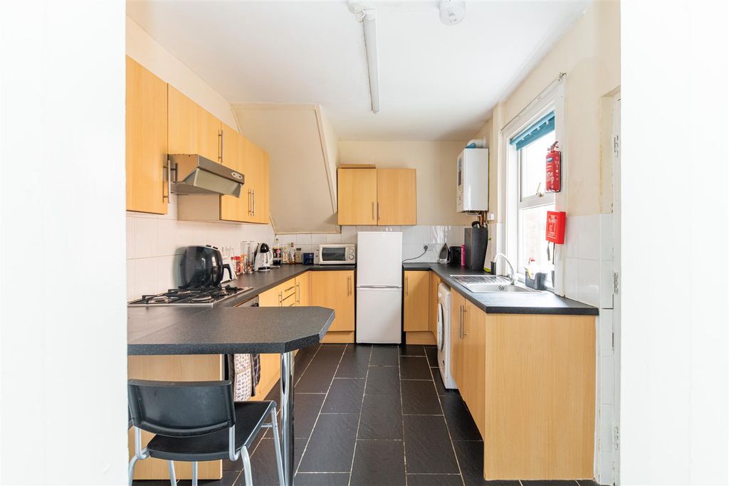 Property photo 2 of 16 Edit-8279.Jpg