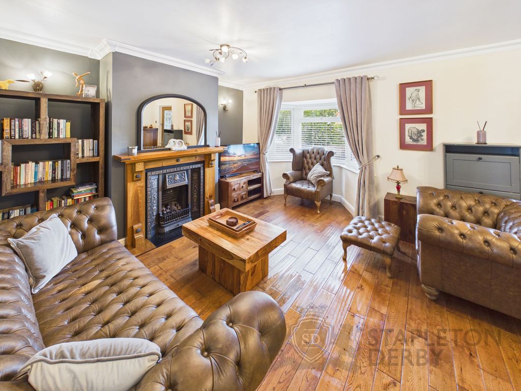 Property photo 2 of 32