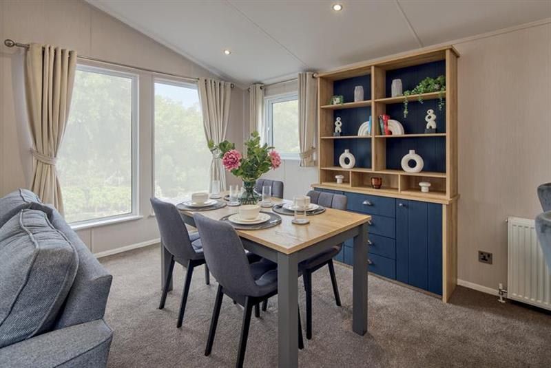 Property photo 3 of 9 007650 2 20260215 00.Jpeg