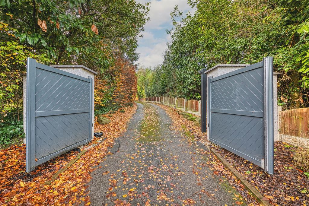 Additional image 5 of 6 bed detached bungalow for saleDuffield Road, Darley Abbey, Derby DE22