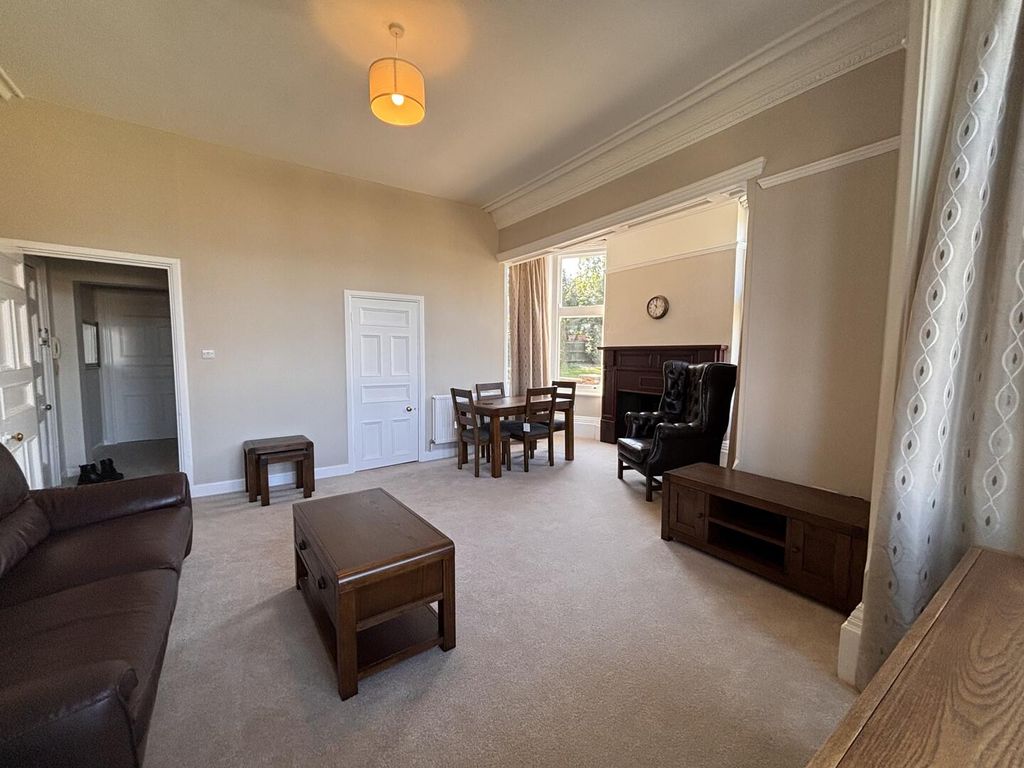 Property photo 3 of 16 Living Room