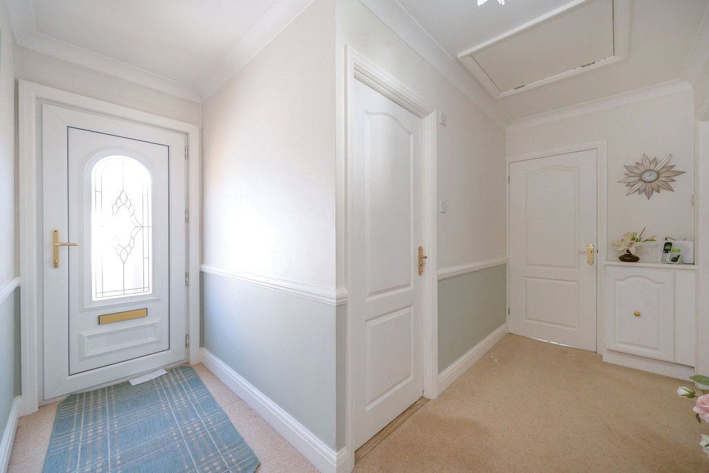 Property photo 2 of 19 Picture No. 13
