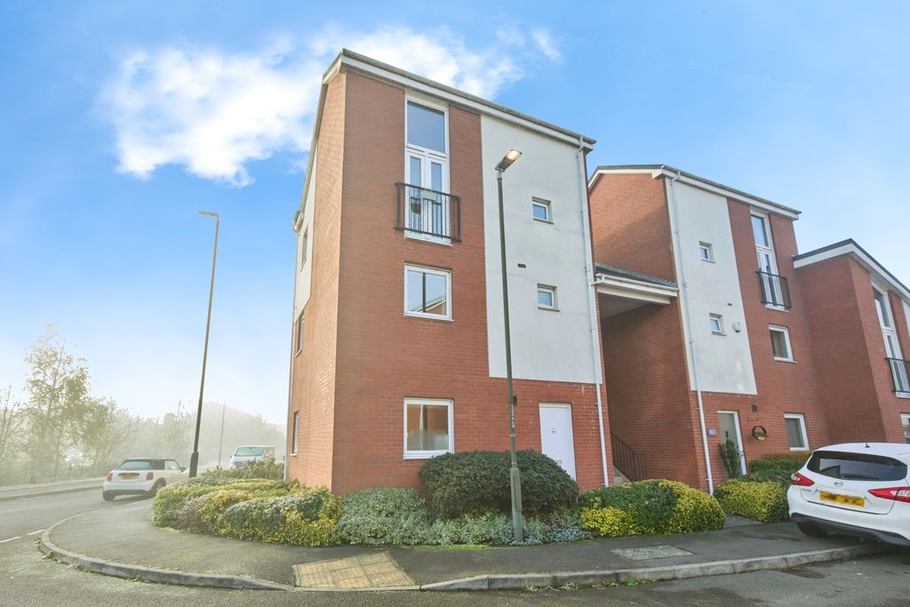 Property photo 1 of 13