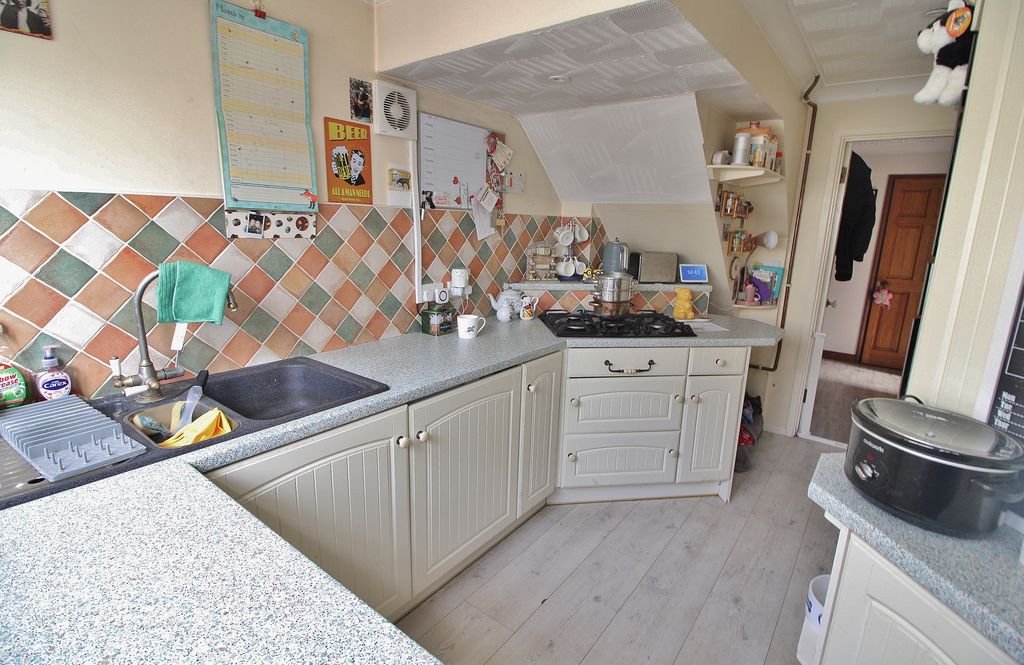 Property photo 2 of 15