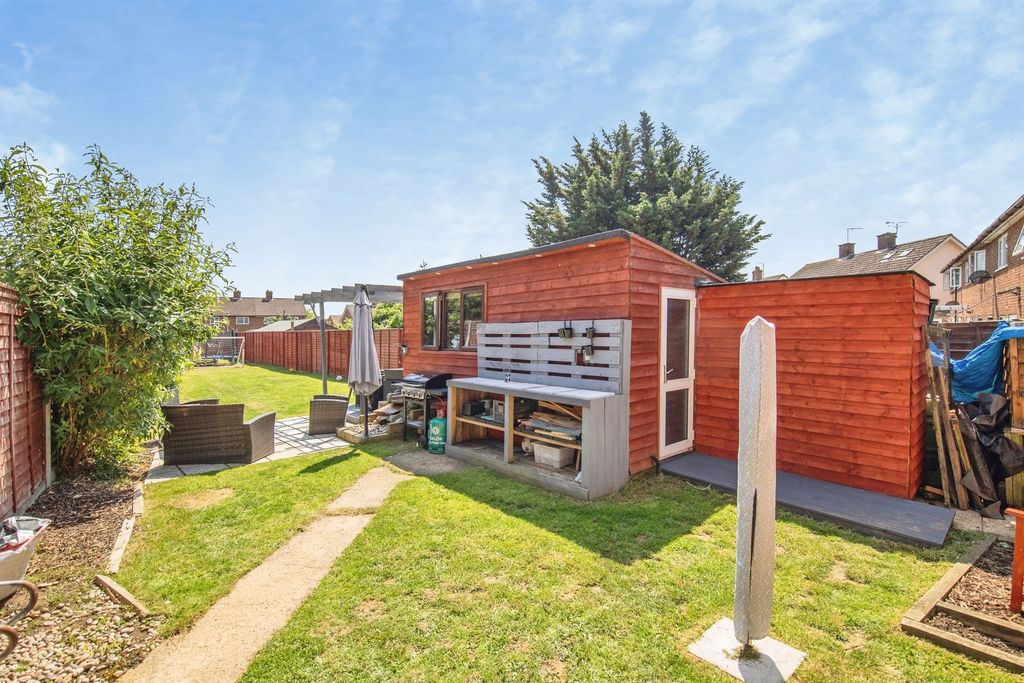 Property photo 3 of 15