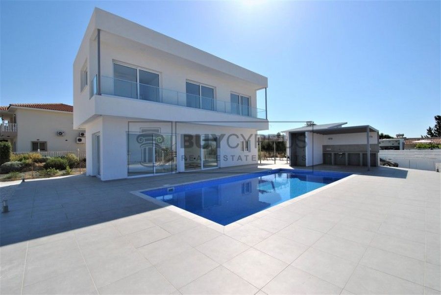 Property photo 1 of 55