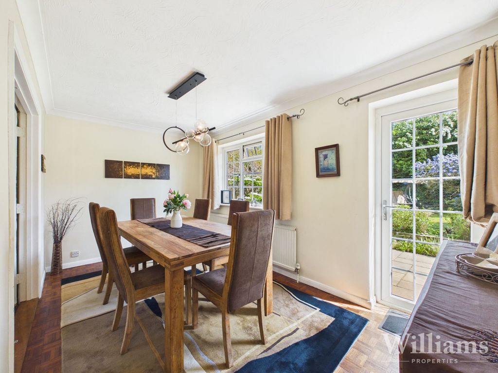Property photo 3 of 24 Dining Room