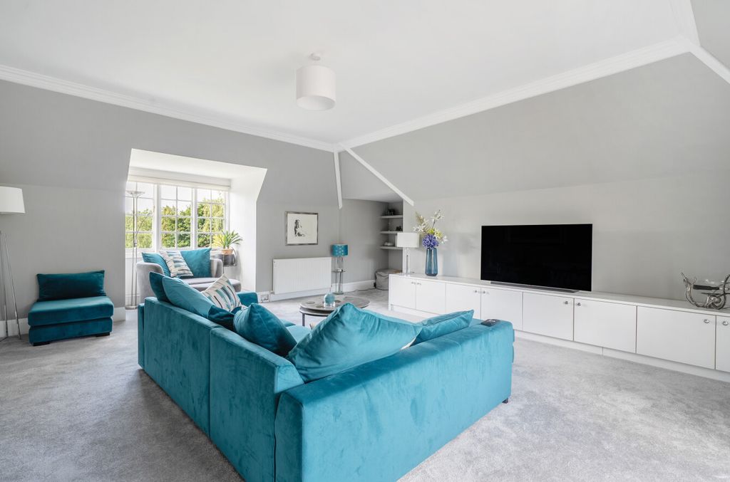 Property photo 3 of 24 1331486-22-68875B...