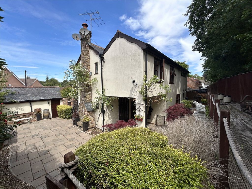 Property photo 2 of 14 Picture No. 50