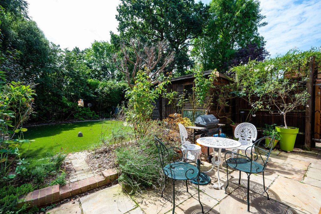 Property photo 2 of 7