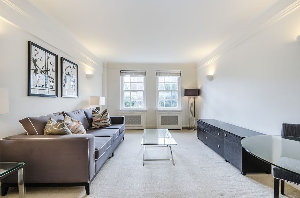 Property photo 2 of 10 Reception