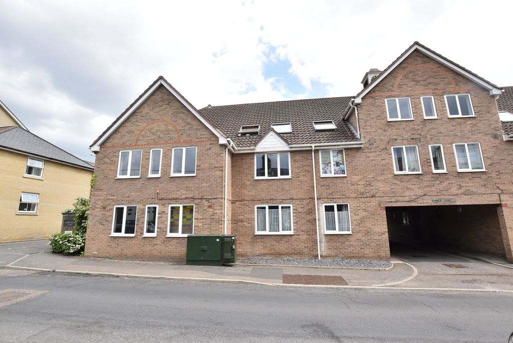 Property photo 1 of 5