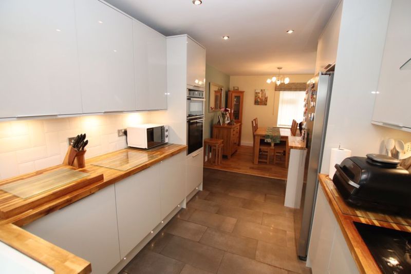 Property photo 2 of 18 Kitchen Diner