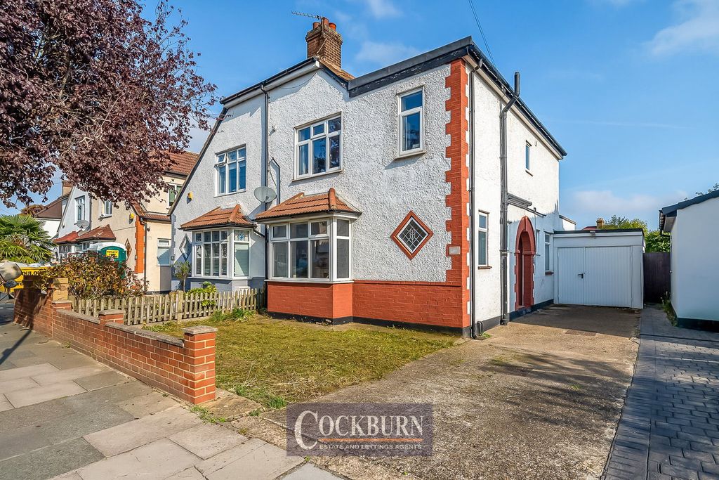 Property photo 1 of 23