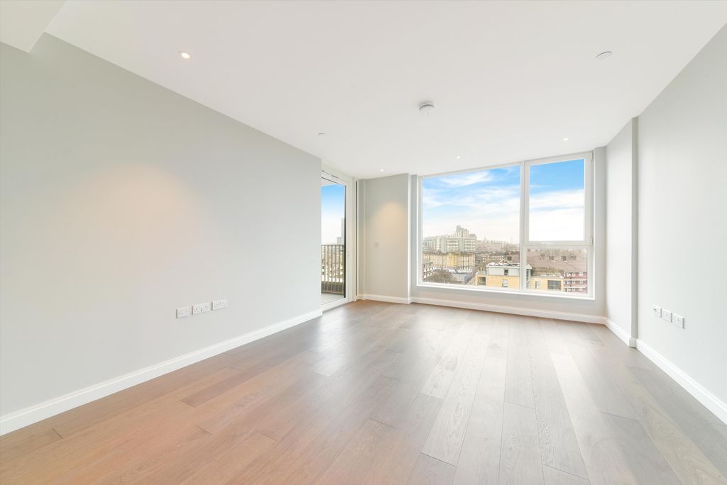 Property photo 1 of 12 Image