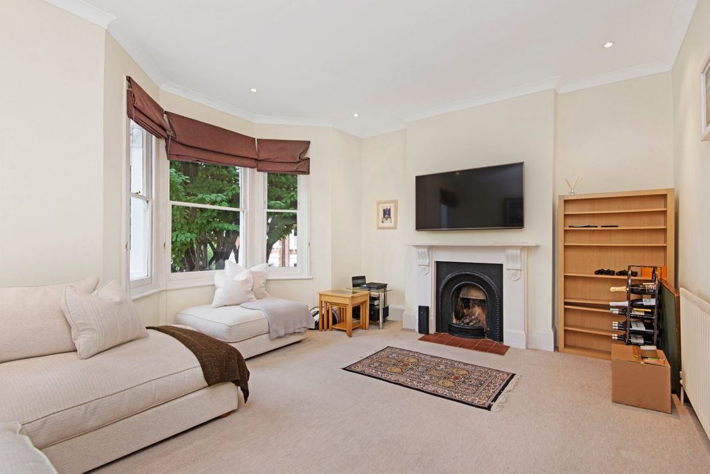 Property photo 2 of 8 Picture No. 06