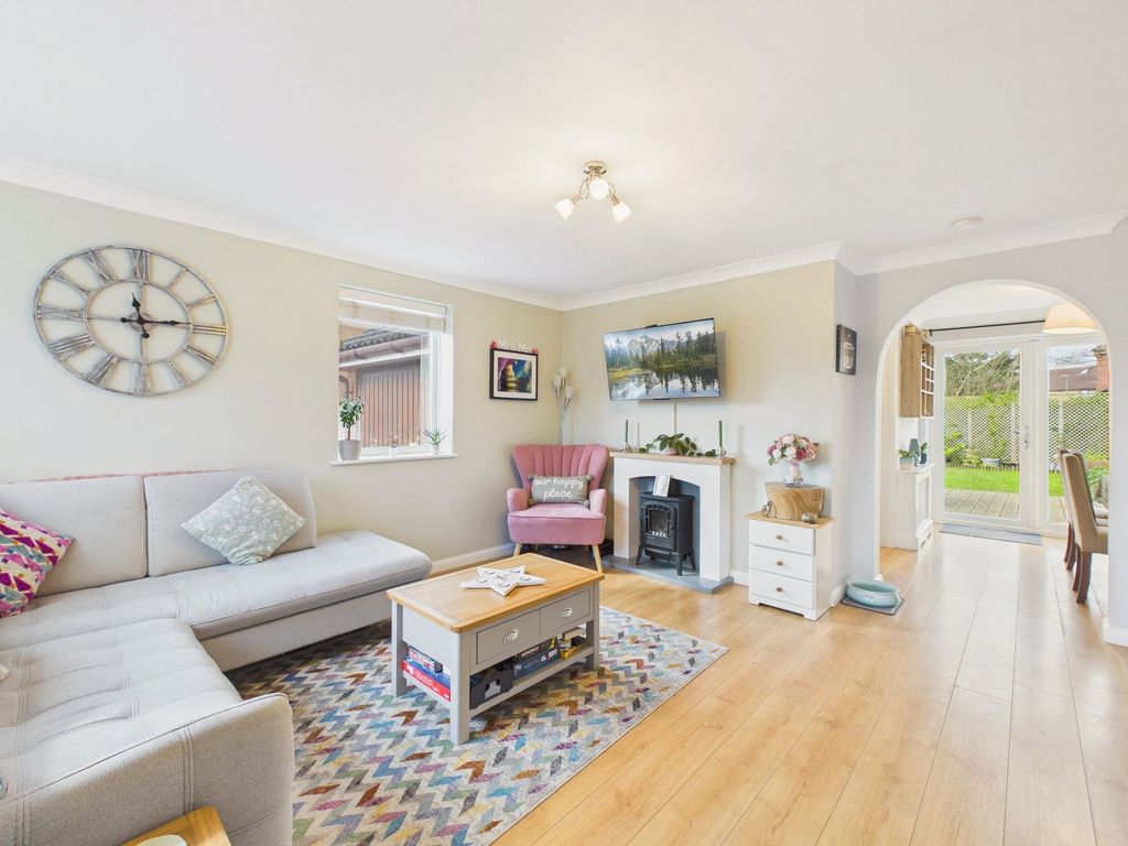 Property photo 2 of 15