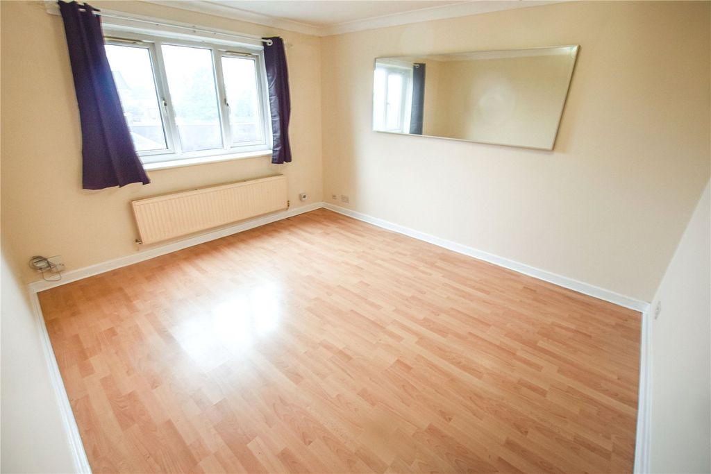 Property photo 3 of 9 Picture No. 05