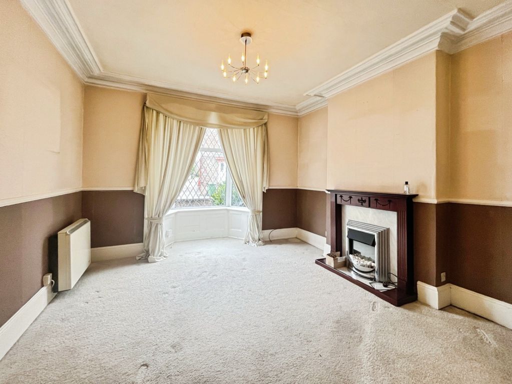 Property photo 2 of 20 3975916