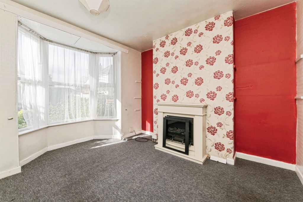 Property photo 2 of 16