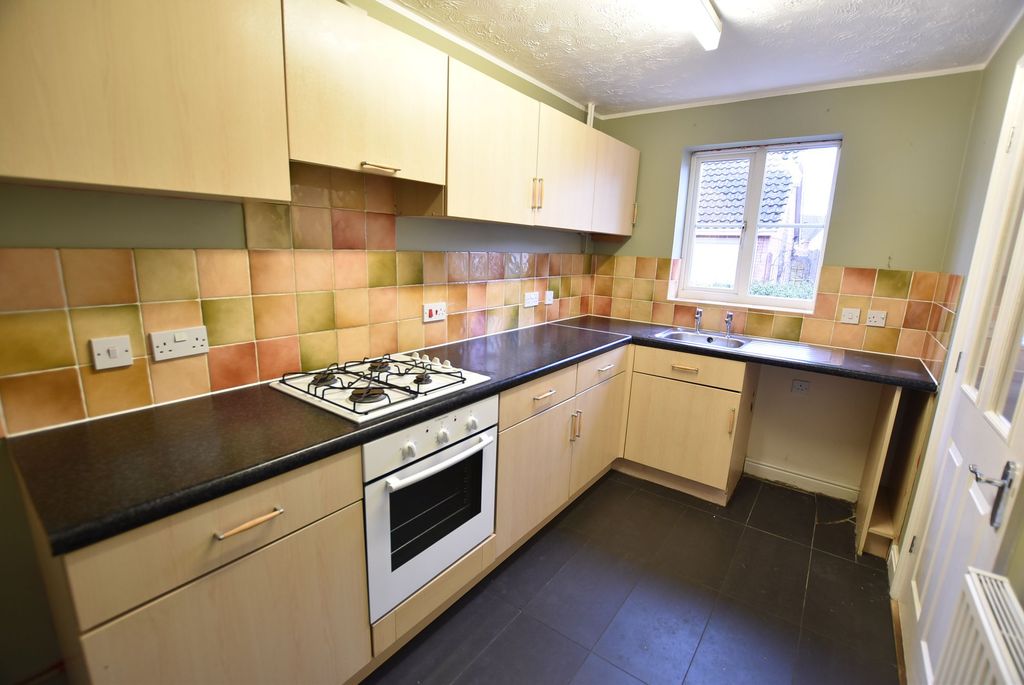 Property photo 3 of 7
